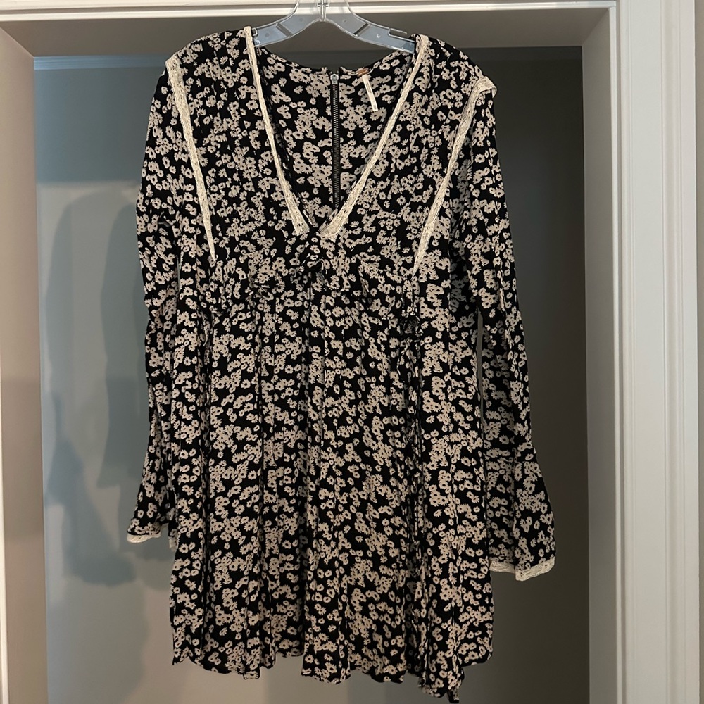 Free People Black and Cream Floral Long Sleeve Dress